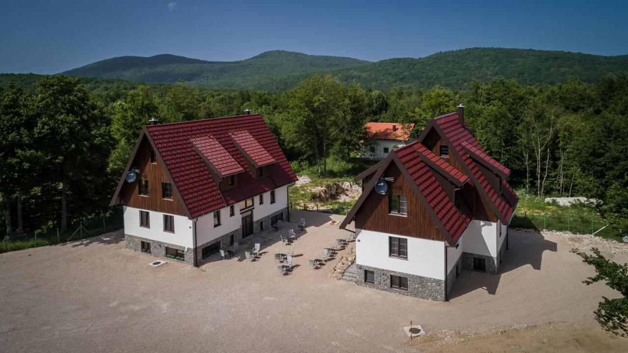 PLITVICKA KUCA -Plitvice lakes Plitvička Jezera Exterior foto